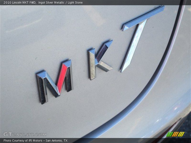 Ingot Silver Metallic / Light Stone 2010 Lincoln MKT FWD