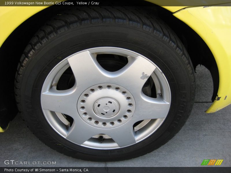  1999 New Beetle GLS Coupe Wheel