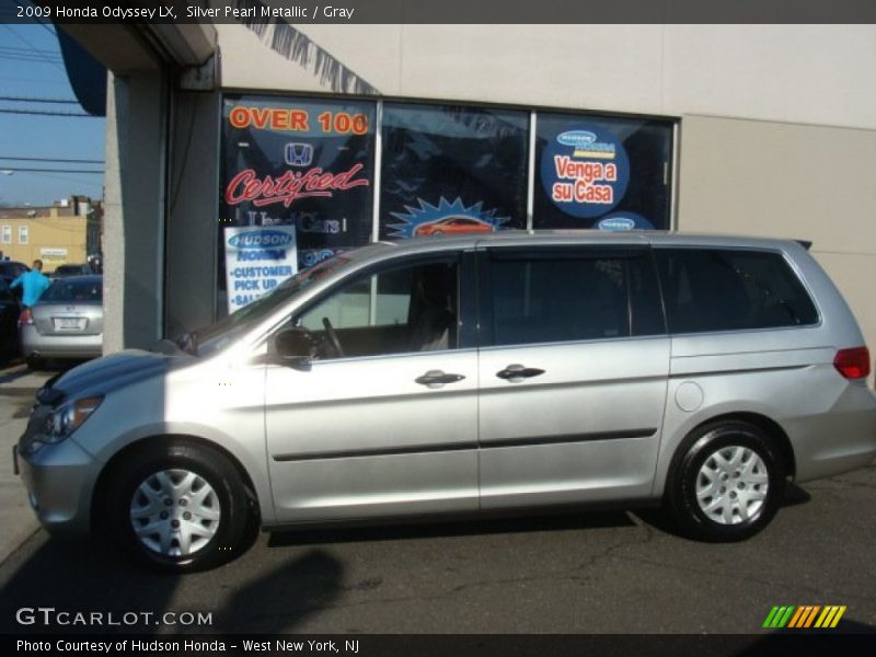 Silver Pearl Metallic / Gray 2009 Honda Odyssey LX