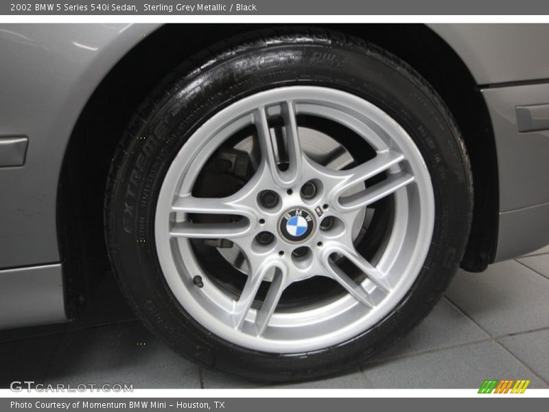  2002 5 Series 540i Sedan Wheel