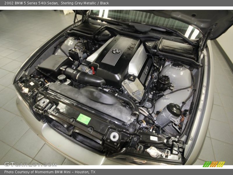  2002 5 Series 540i Sedan Engine - 4.4L DOHC 32V V8
