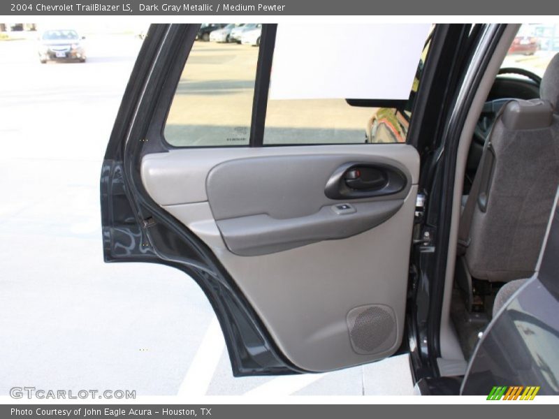 Dark Gray Metallic / Medium Pewter 2004 Chevrolet TrailBlazer LS