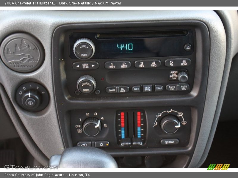 Dark Gray Metallic / Medium Pewter 2004 Chevrolet TrailBlazer LS