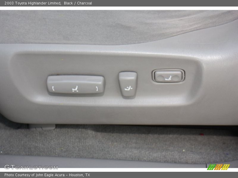 Black / Charcoal 2003 Toyota Highlander Limited