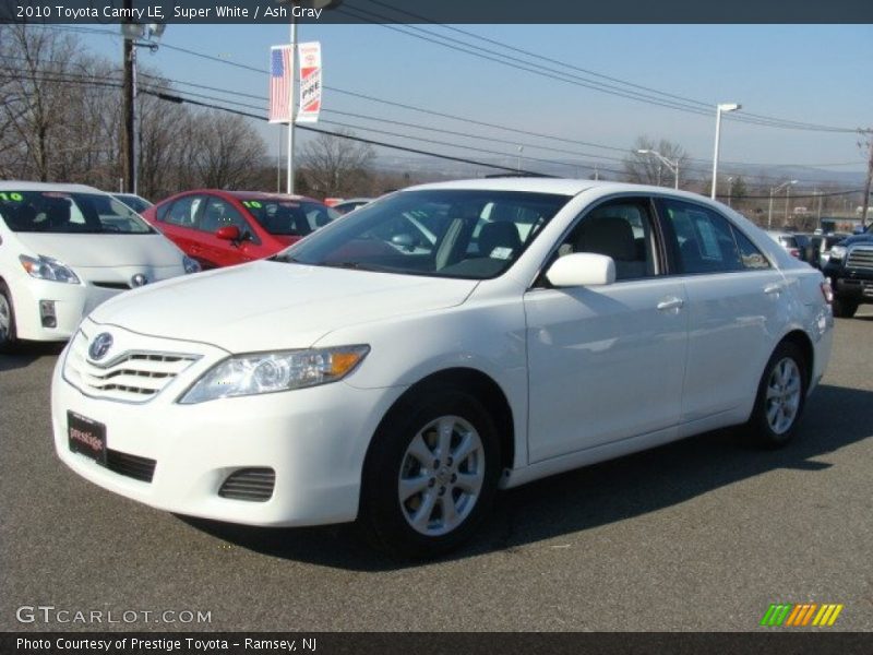 Super White / Ash Gray 2010 Toyota Camry LE