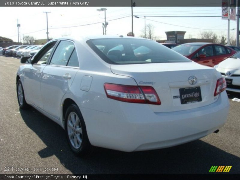 Super White / Ash Gray 2010 Toyota Camry LE