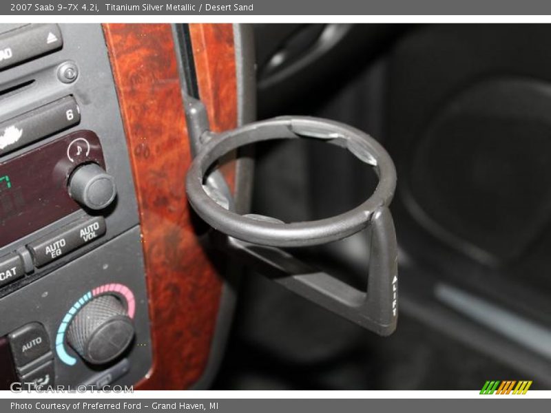Titanium Silver Metallic / Desert Sand 2007 Saab 9-7X 4.2i