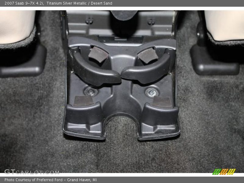 Titanium Silver Metallic / Desert Sand 2007 Saab 9-7X 4.2i