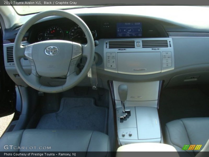 Black / Graphite Gray 2010 Toyota Avalon XLS