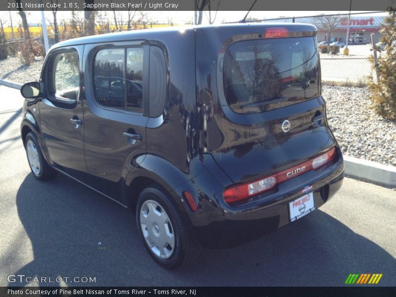 Sapphire Black Pearl / Light Gray 2011 Nissan Cube 1.8 S