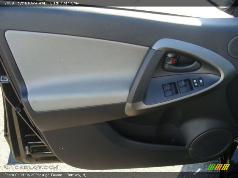 Black / Ash Gray 2009 Toyota RAV4 4WD