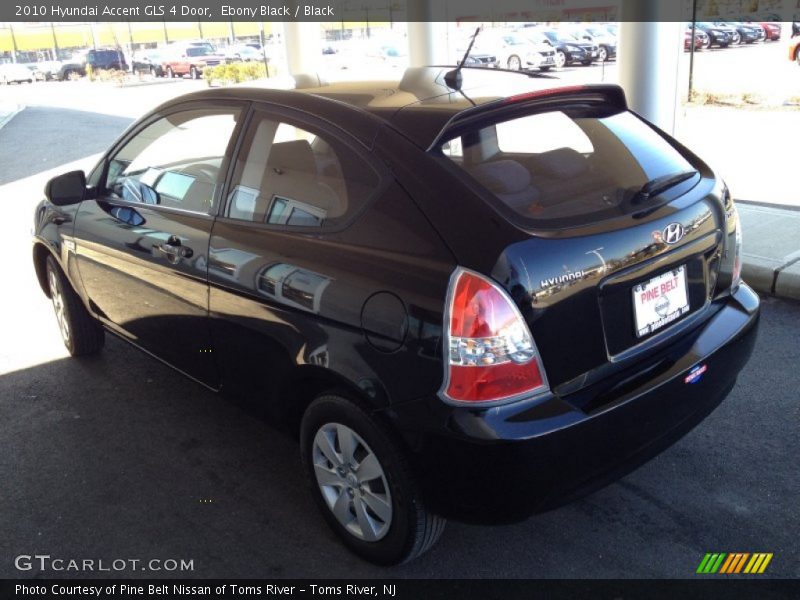 Ebony Black / Black 2010 Hyundai Accent GLS 4 Door