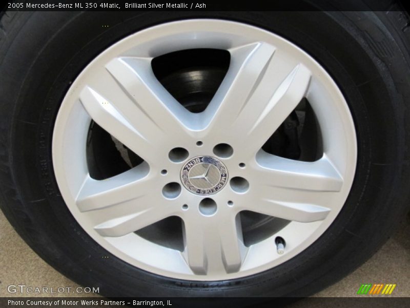 2005 ML 350 4Matic Wheel
