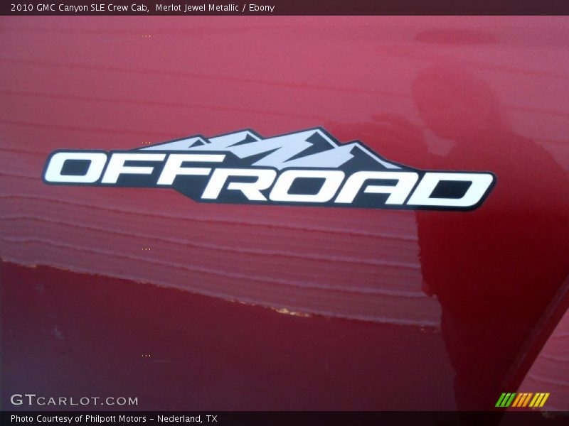  2010 Canyon SLE Crew Cab Logo