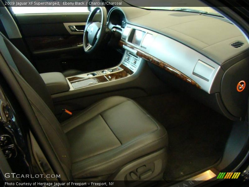 Ebony Black / Charcoal/Charcoal 2009 Jaguar XF Supercharged