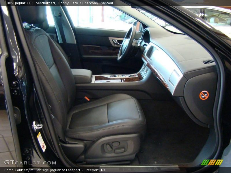 Ebony Black / Charcoal/Charcoal 2009 Jaguar XF Supercharged