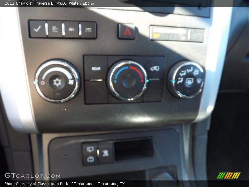 White / Ebony 2012 Chevrolet Traverse LT AWD