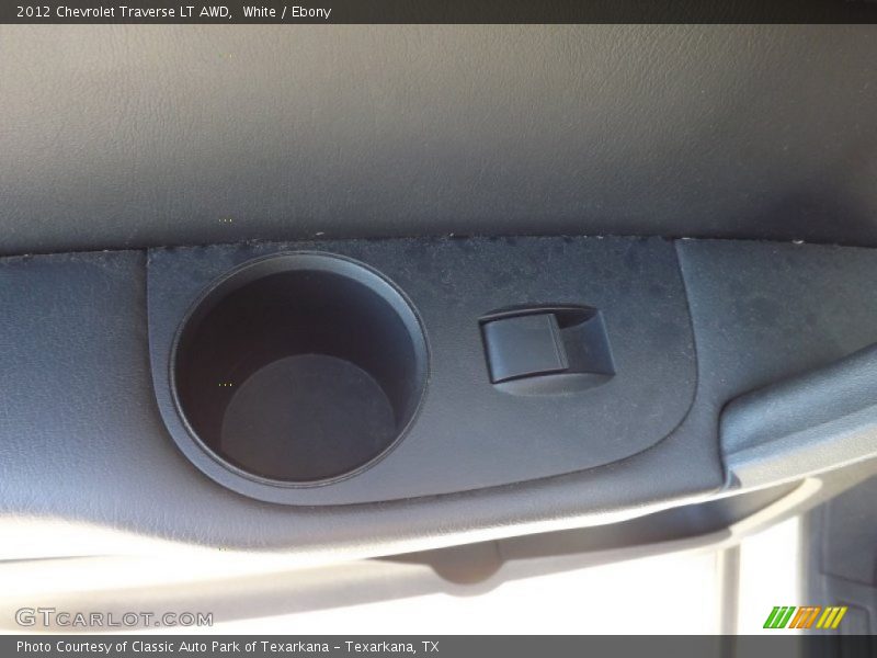 White / Ebony 2012 Chevrolet Traverse LT AWD