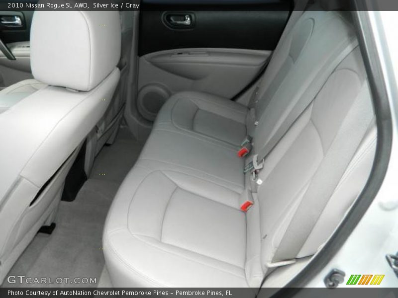 Rear Seat of 2010 Rogue SL AWD