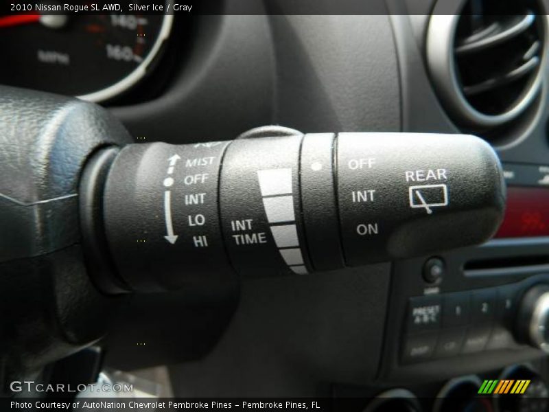 Controls of 2010 Rogue SL AWD