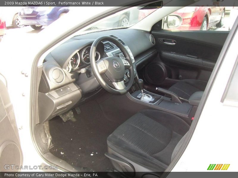 Performance White / Black 2009 Mazda MAZDA6 i Sport