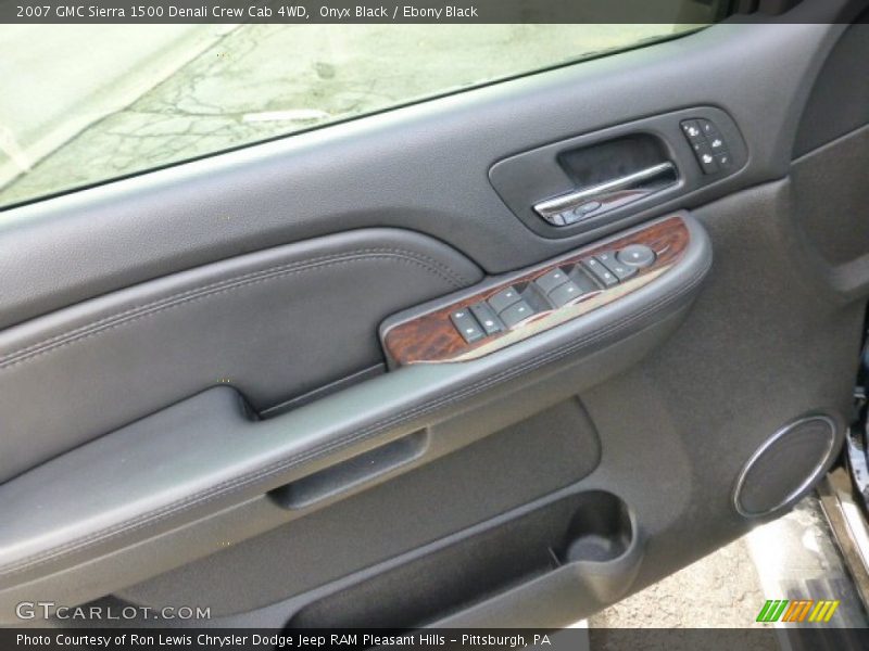 Onyx Black / Ebony Black 2007 GMC Sierra 1500 Denali Crew Cab 4WD