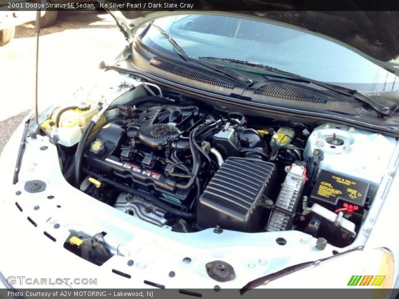  2001 Stratus SE Sedan Engine - 2.7 Liter DOHC 24-Valve V6