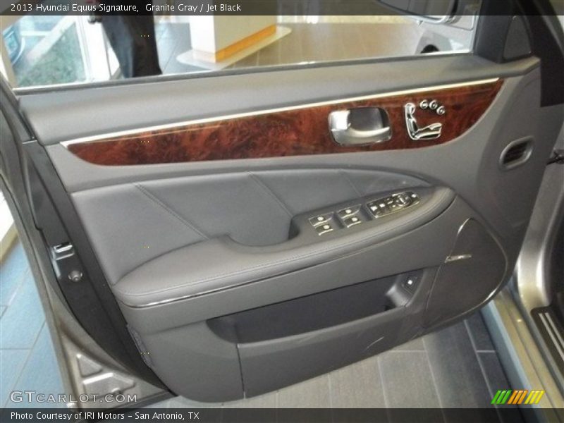 Granite Gray / Jet Black 2013 Hyundai Equus Signature