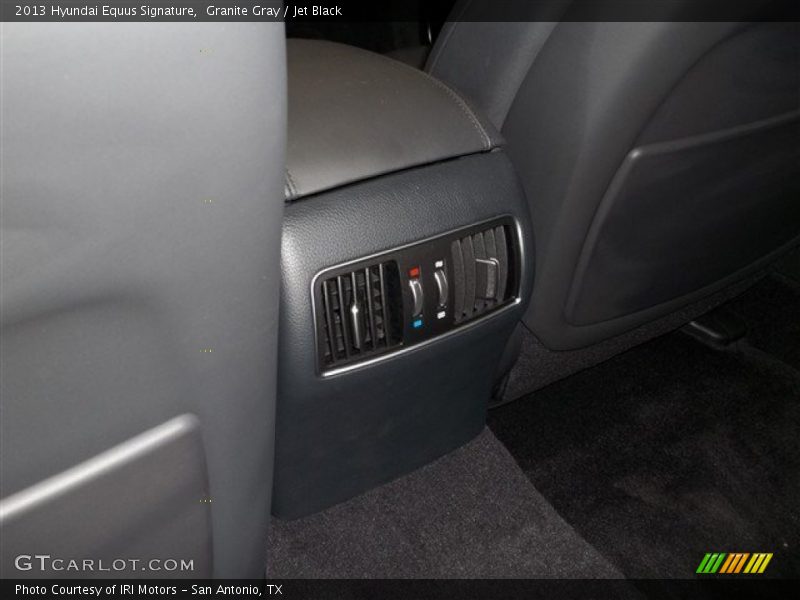 Granite Gray / Jet Black 2013 Hyundai Equus Signature