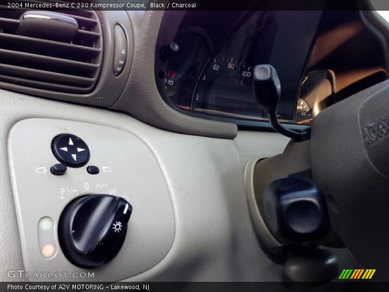 Black / Charcoal 2004 Mercedes-Benz C 230 Kompressor Coupe