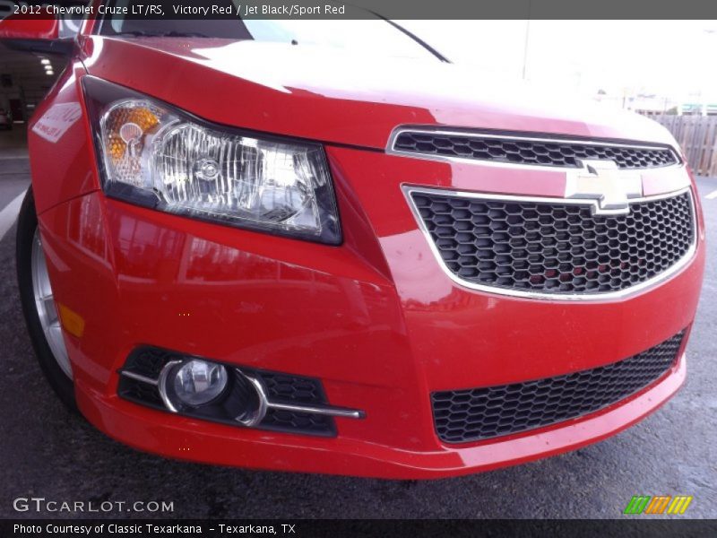 Victory Red / Jet Black/Sport Red 2012 Chevrolet Cruze LT/RS