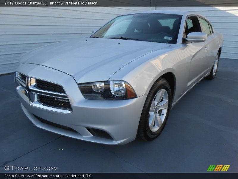 Bright Silver Metallic / Black 2012 Dodge Charger SE