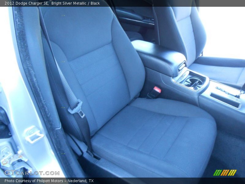 Bright Silver Metallic / Black 2012 Dodge Charger SE