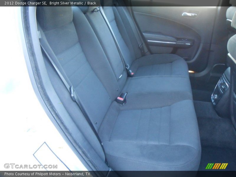 Bright Silver Metallic / Black 2012 Dodge Charger SE