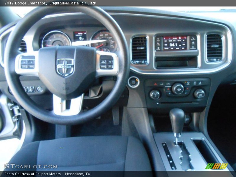 Bright Silver Metallic / Black 2012 Dodge Charger SE