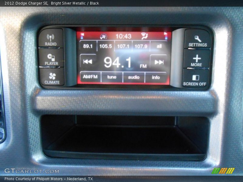 Bright Silver Metallic / Black 2012 Dodge Charger SE