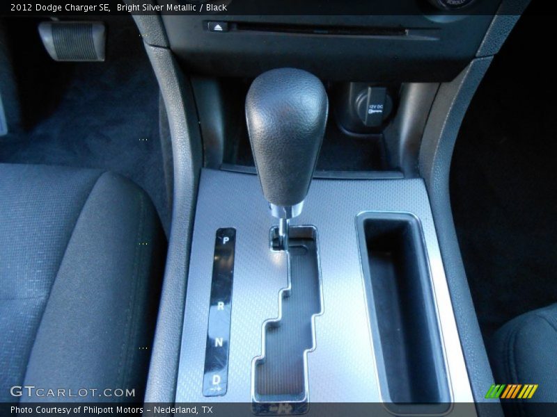 Bright Silver Metallic / Black 2012 Dodge Charger SE