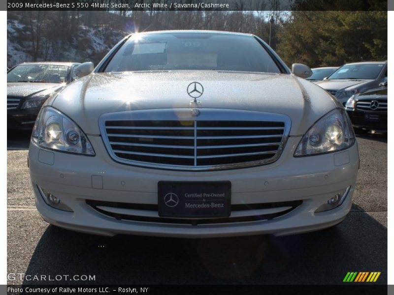 Arctic White / Savanna/Cashmere 2009 Mercedes-Benz S 550 4Matic Sedan
