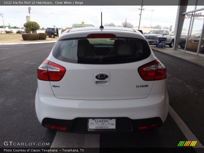 Clear White / Beige 2012 Kia Rio Rio5 LX Hatchback