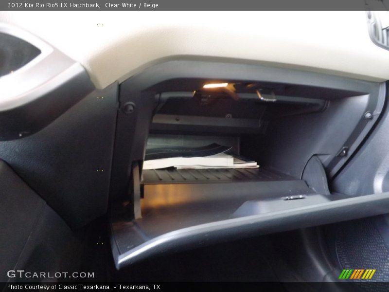 Clear White / Beige 2012 Kia Rio Rio5 LX Hatchback