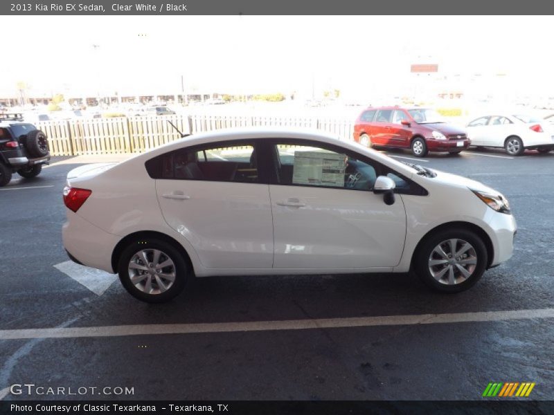 Clear White / Black 2013 Kia Rio EX Sedan