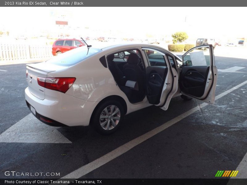 Clear White / Black 2013 Kia Rio EX Sedan