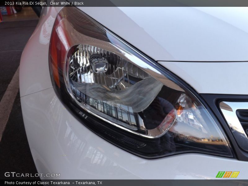 Clear White / Black 2013 Kia Rio EX Sedan