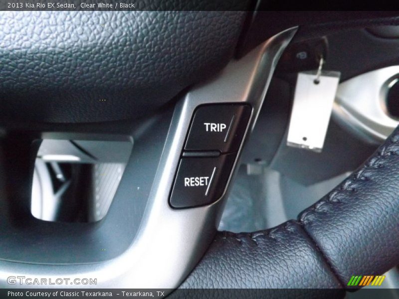 Clear White / Black 2013 Kia Rio EX Sedan