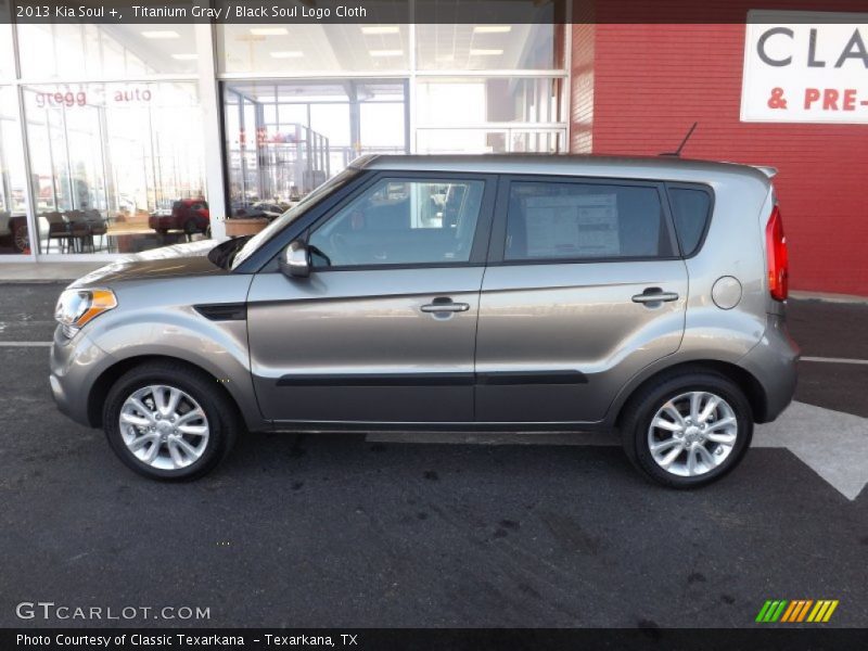 Titanium Gray / Black Soul Logo Cloth 2013 Kia Soul +