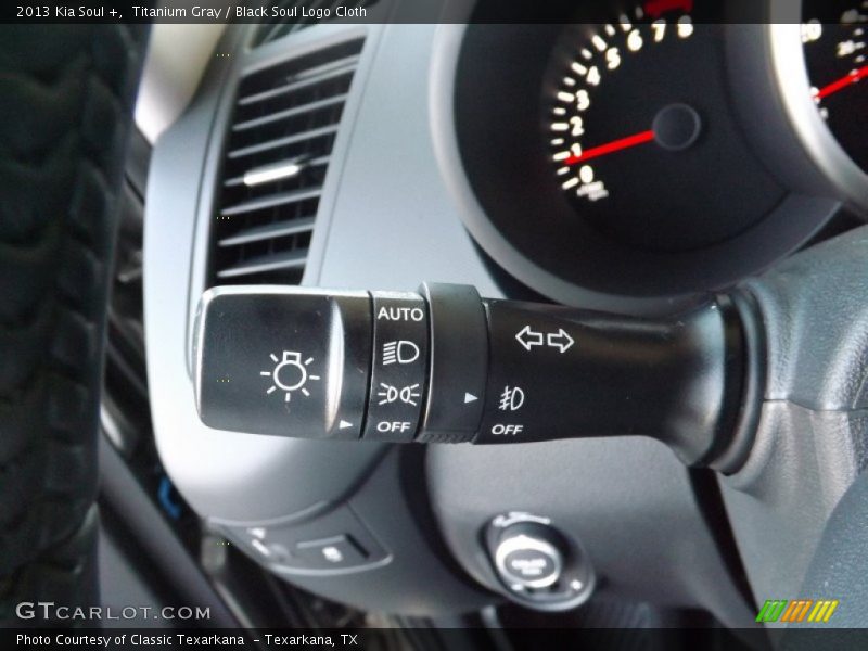 Titanium Gray / Black Soul Logo Cloth 2013 Kia Soul +