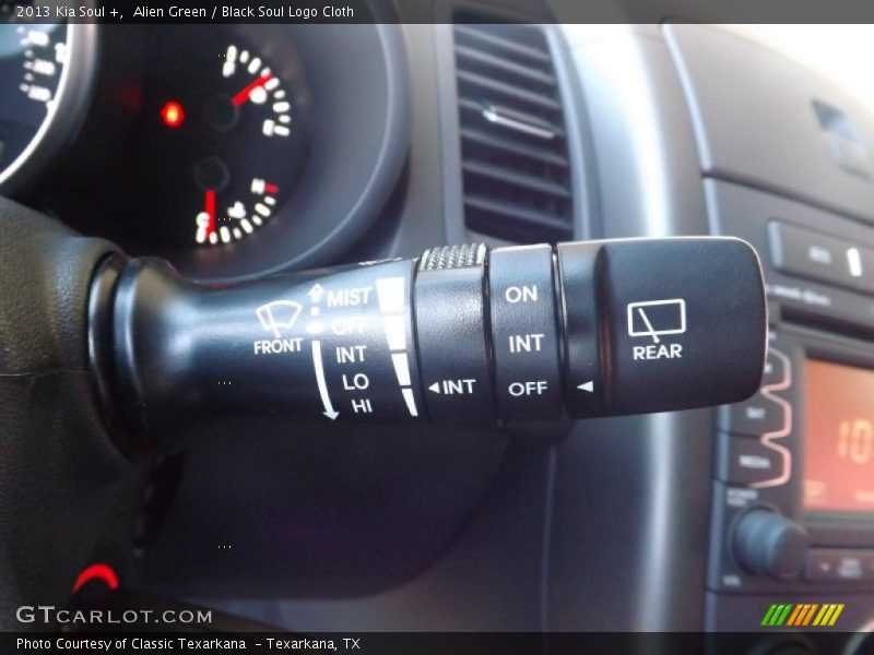 Alien Green / Black Soul Logo Cloth 2013 Kia Soul +