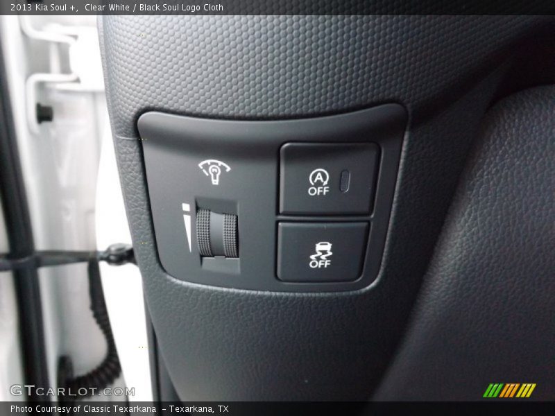 Clear White / Black Soul Logo Cloth 2013 Kia Soul +
