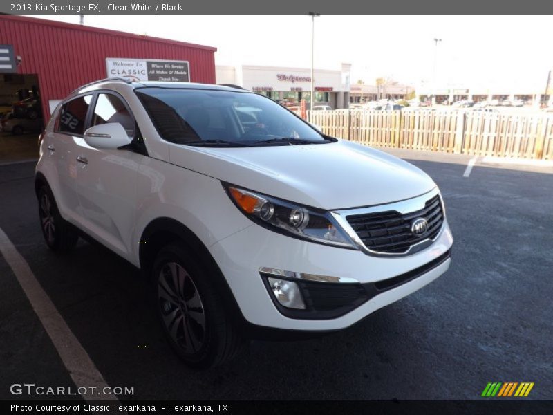 Clear White / Black 2013 Kia Sportage EX