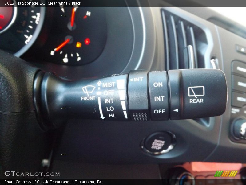 Clear White / Black 2013 Kia Sportage EX